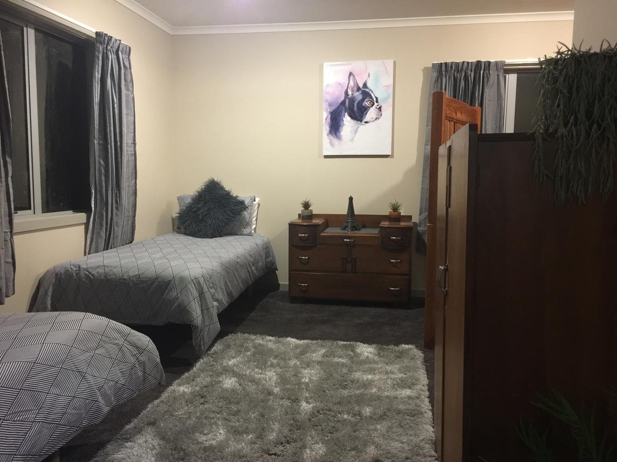 Acacia Bay Taupo Villa ภายนอก รูปภาพ